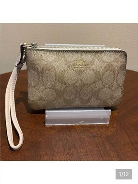 Coach  double zip wristlet  wallet coated canvas  tan/cream, monogram print  GUC